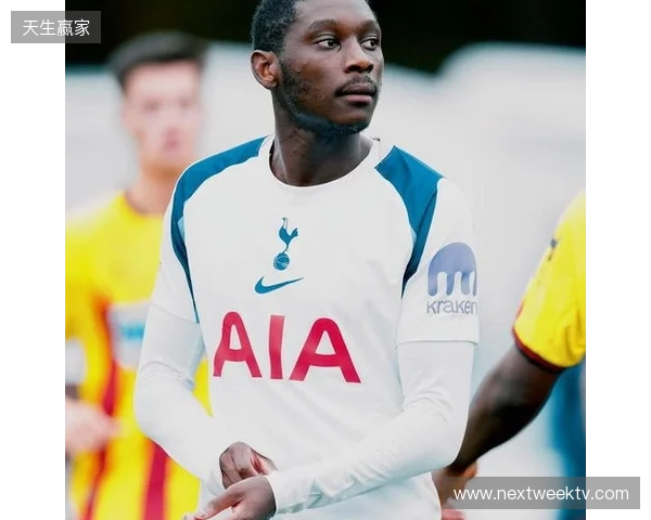 天空记者:热刺目前无意提前终止穆阿尼的租借合同 天空记者:热刺目前无意提前终止穆阿尼的租借合同